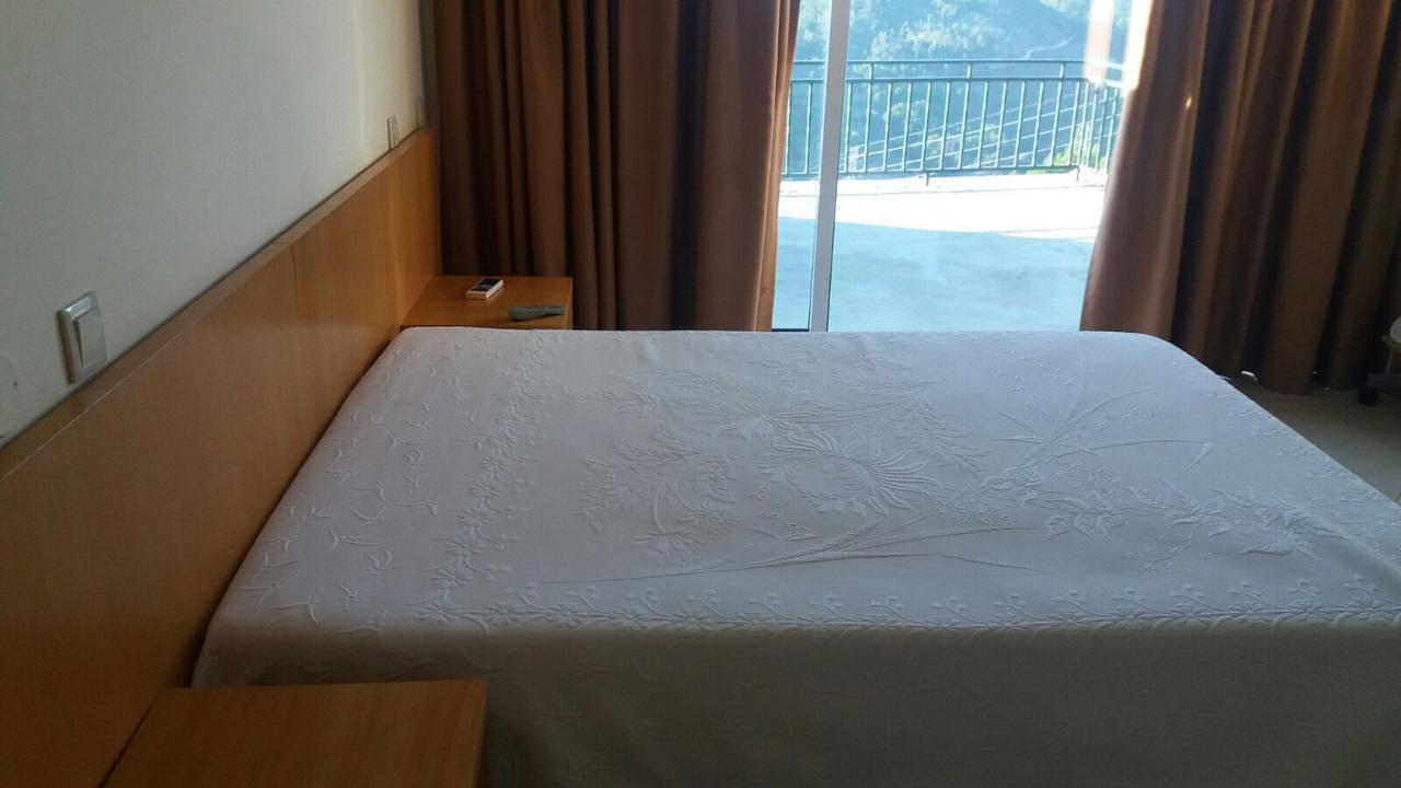 Refugio Do Geres Panzió Alamela Kültér fotó