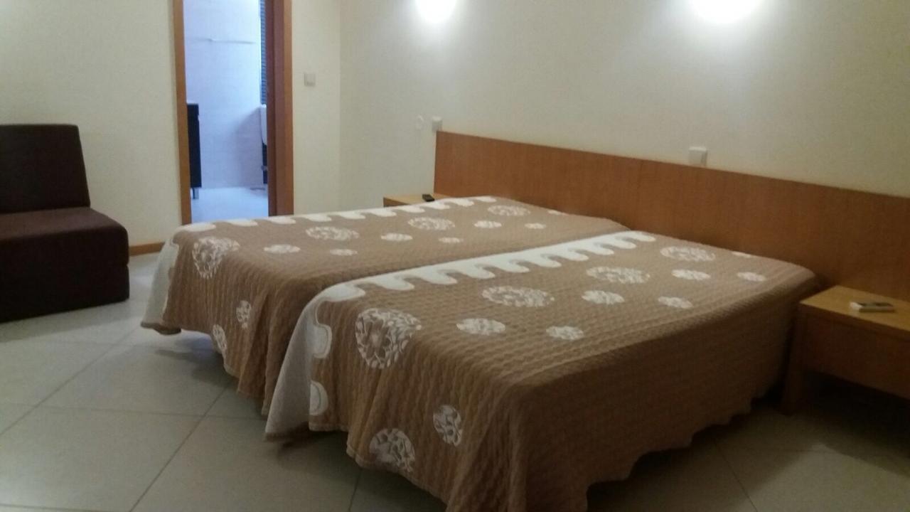 Refugio Do Geres Panzió Alamela Kültér fotó